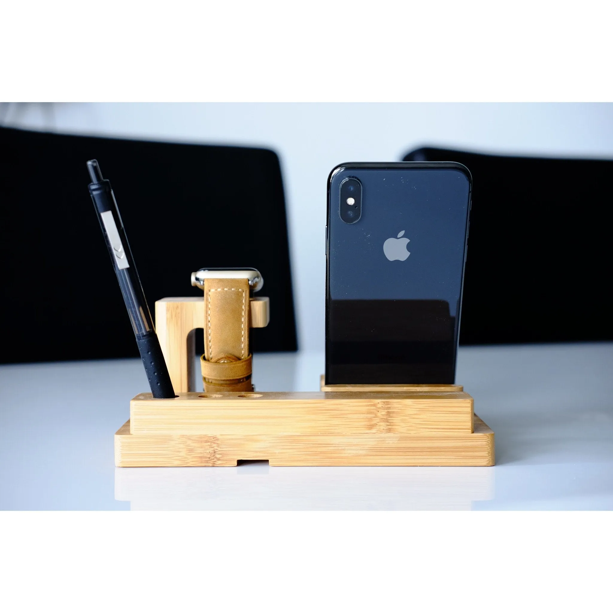 Apple Watch Stand - Bamboo Advanced