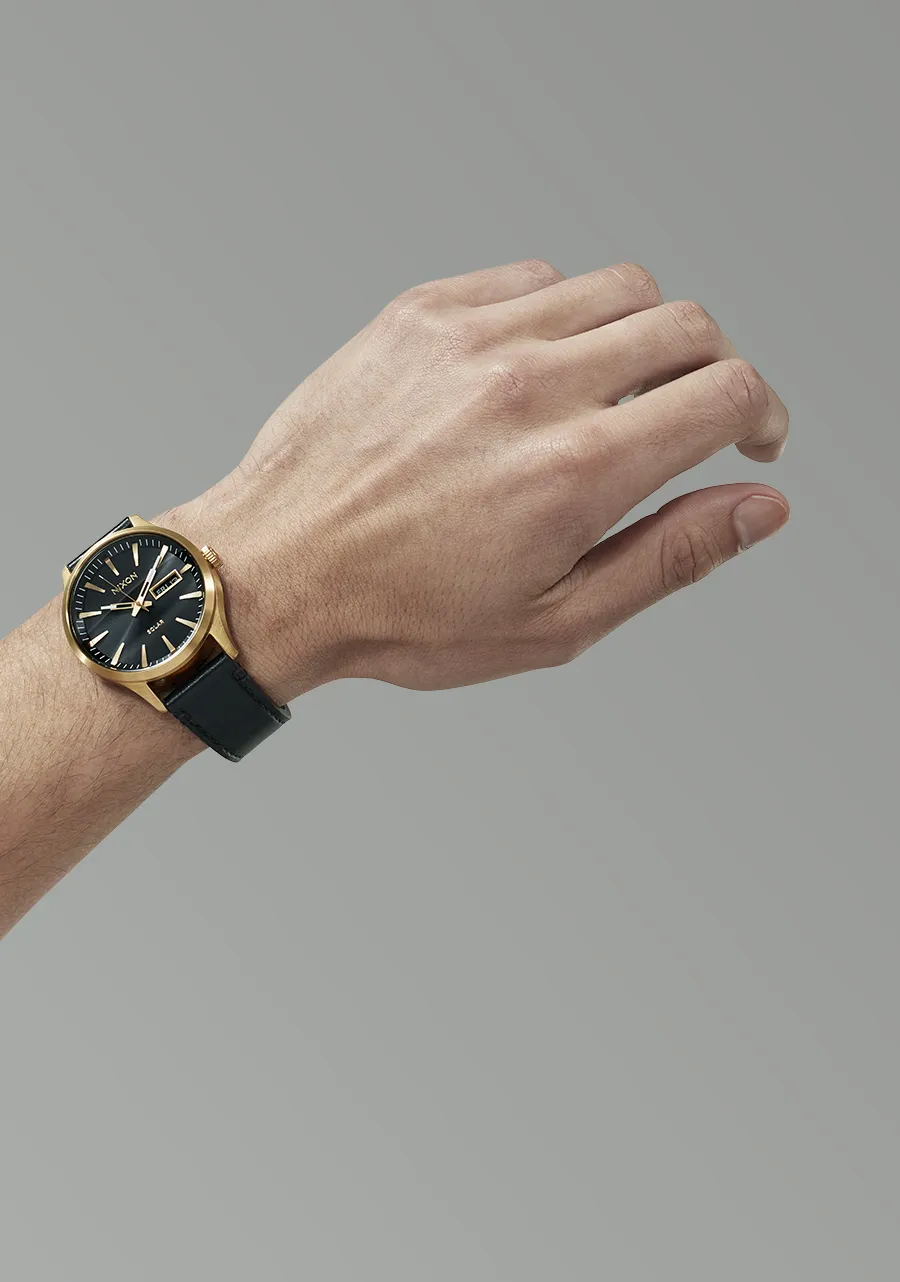 Nixon Sentry Solar Leather Watch - All Gold/Black