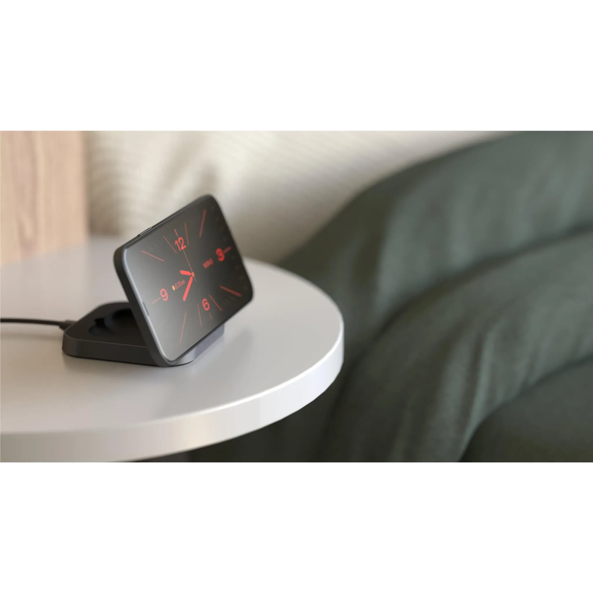 Zens Magnetic Nightstand Qi2 Charger