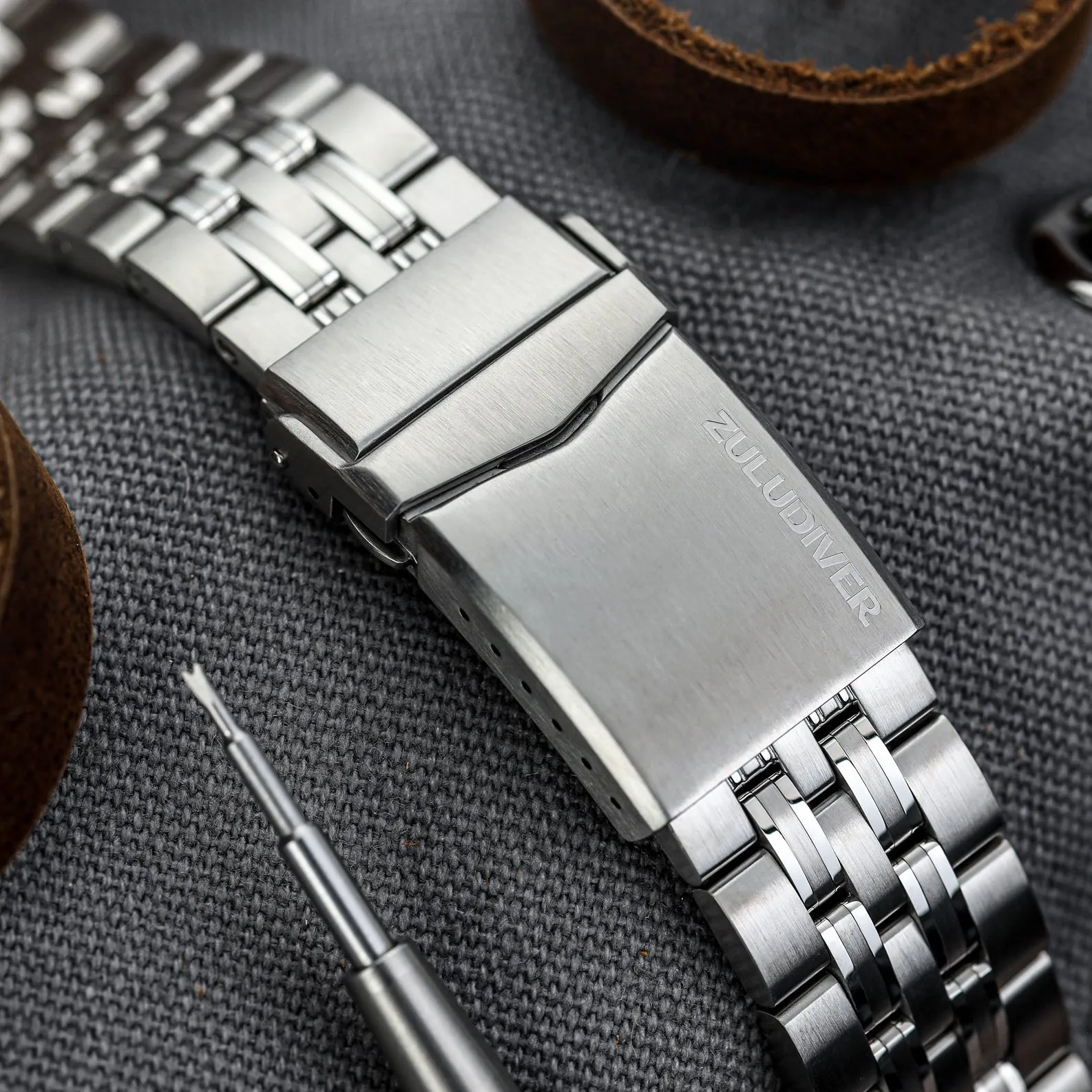 ZULUDIVER Seabrook Solid Stainless Steel Diver's Watch Strap